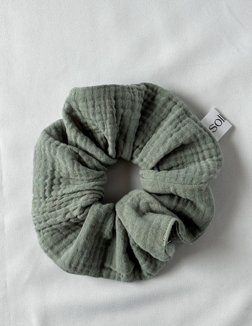 LOLA scrunchie