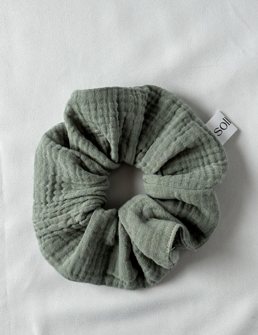 LOLA scrunchie