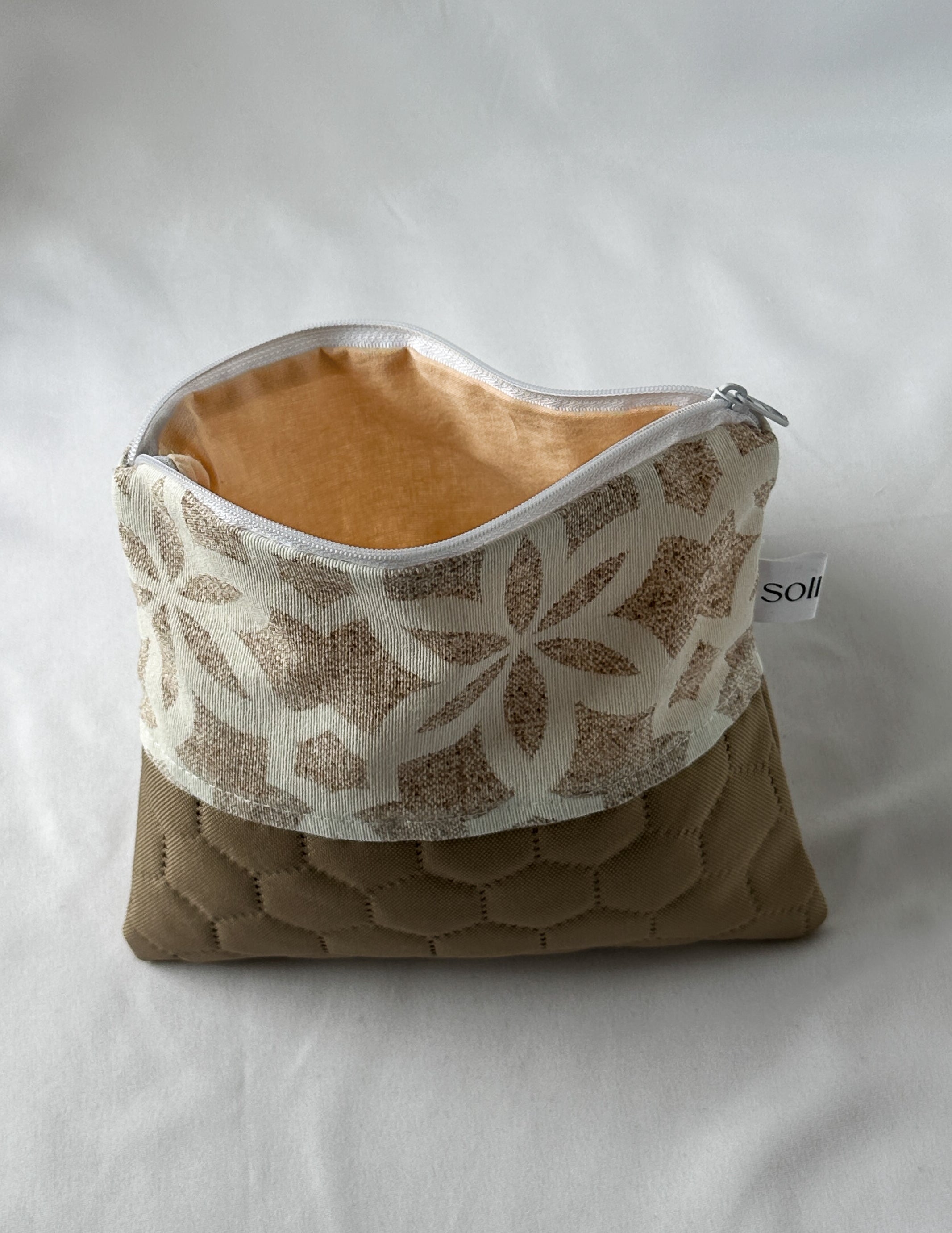 SAIGE pouch