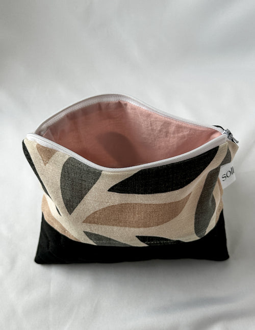 ELLA pouch