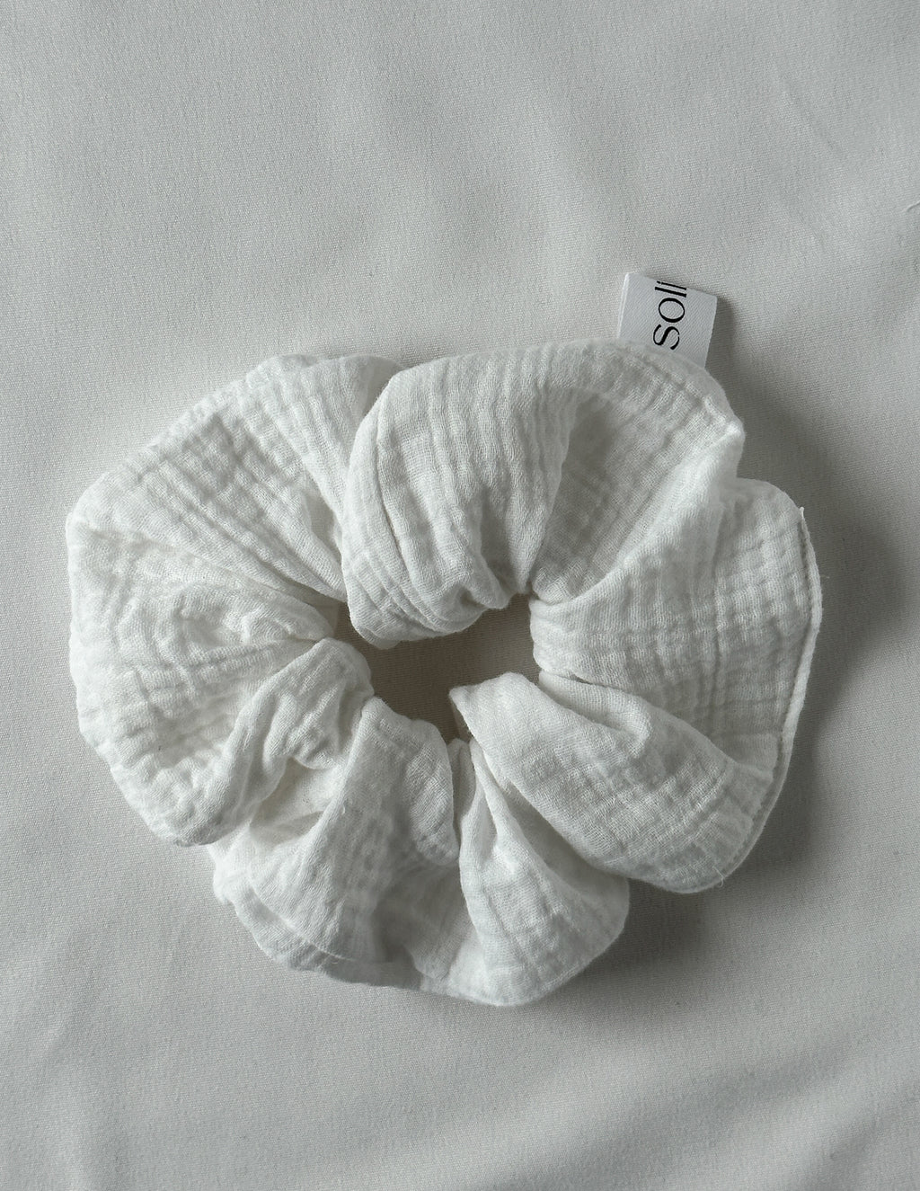 LOLA scrunchie