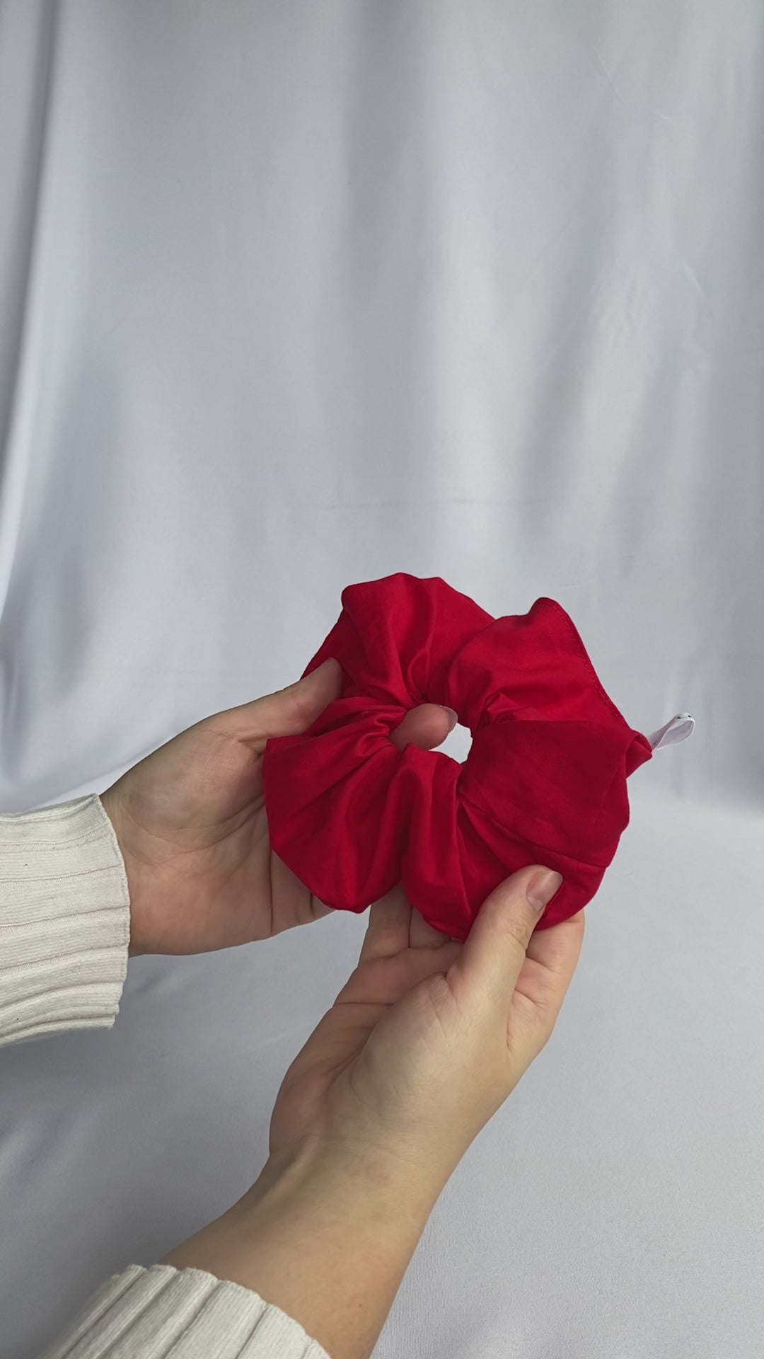 MIA scrunchie